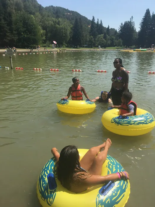 Spring Lake Park Group Campground Picture 9