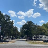 Cedar Breeze RV Park ico