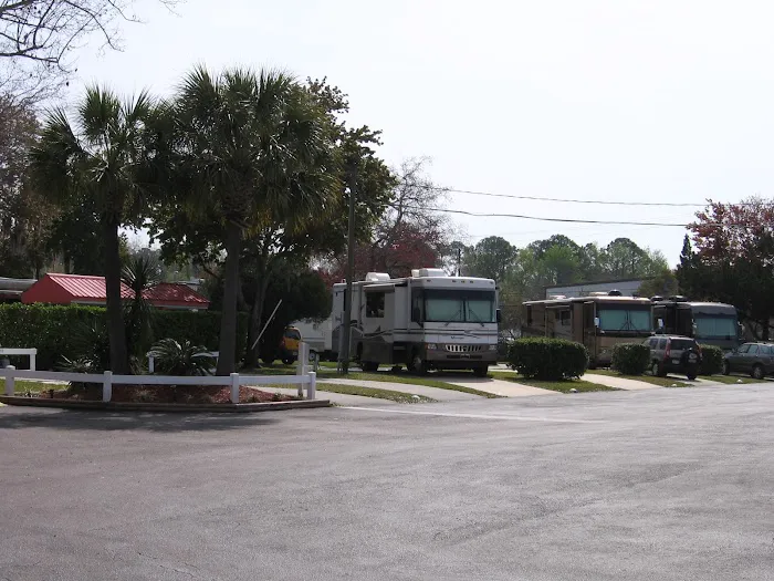 Fleetwood RV Park Picture 4