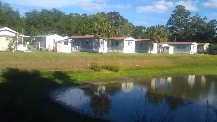 Golden Pond Village Picture 10