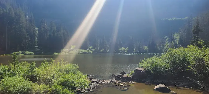 Rainy Lake Campground Picture 1