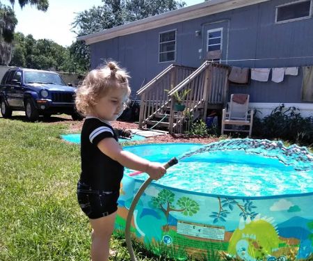 Whispering Oaks Mobile Home Pk