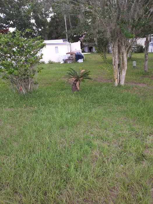 Whispering Oaks Mobile Home Pk Picture 5