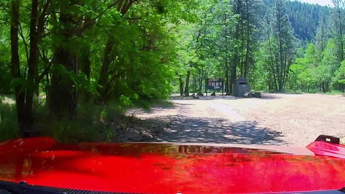 Icehouse Campground Picture 6