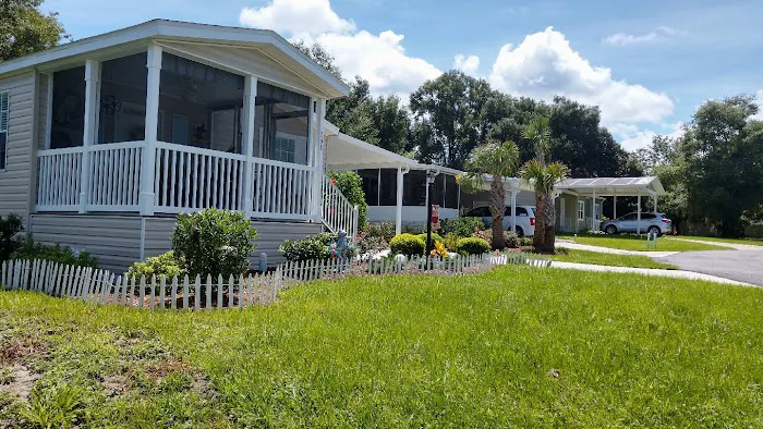 Raintree Village Picture 9