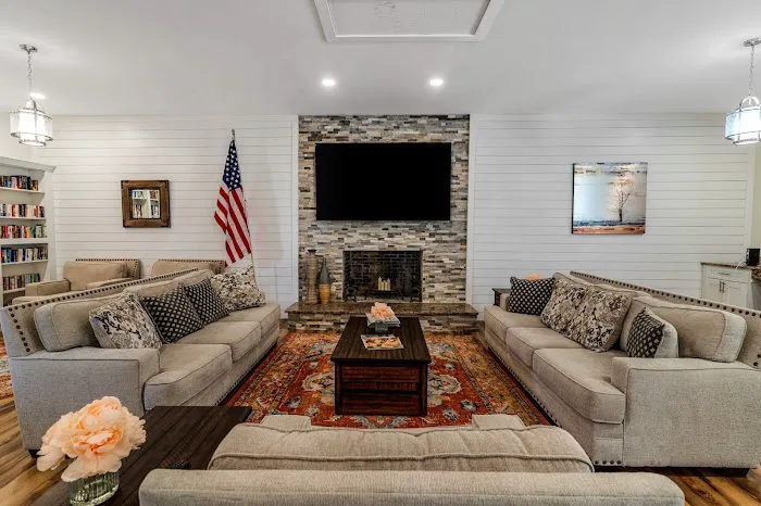 Hawthorne Hills 55+ Manufactured Home Community Picture 4