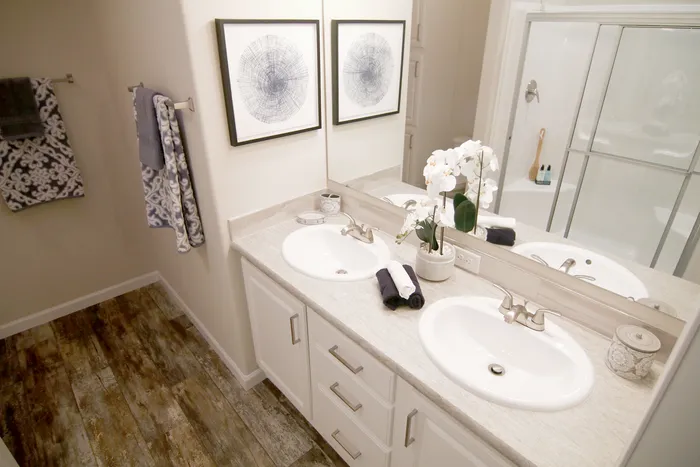 Hawthorne Hills 55+ Manufactured Home Community Picture 1