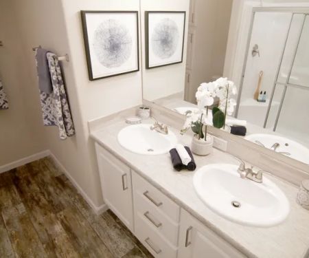 Hawthorne Hills 55+ Manufactured Home Community