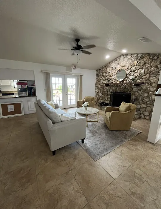 Smith Lake Shores Village Picture 4