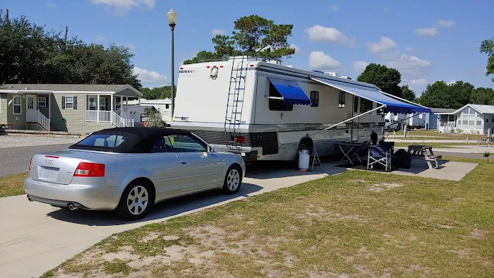 Southern Oaks RV Resort Picture 6
