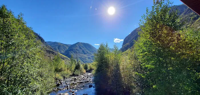 Thirtymile Trailhead Picture 6