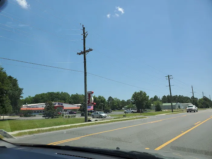 Helen's Mobile Home & RV Park Picture 7
