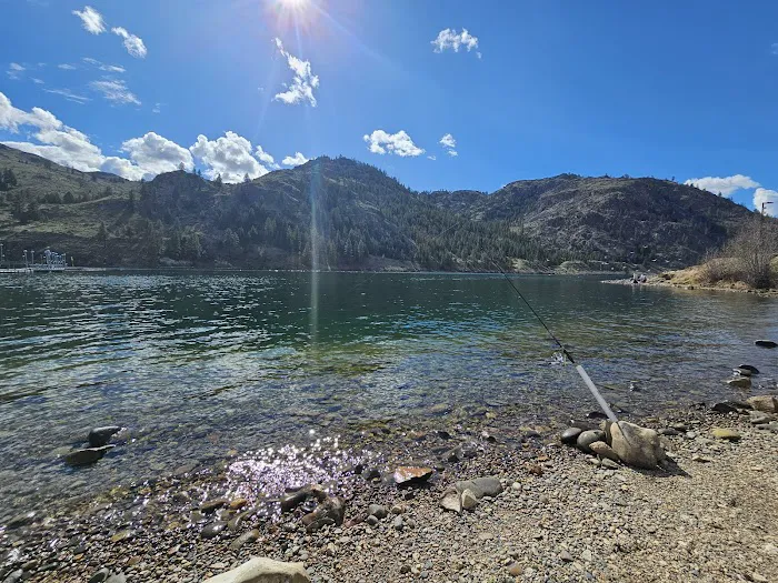 Rufus Woods Lake Campground Picture 9