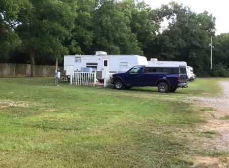 Tindal&Young Ret. RV Park