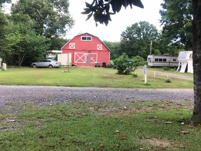 Tindal&Young Ret. RV Park Picture 10