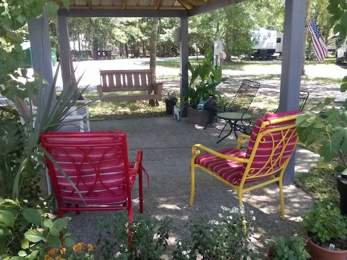Gulf Coast RV Park Picture 10