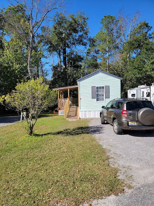 Doc's RV Park Picture 6