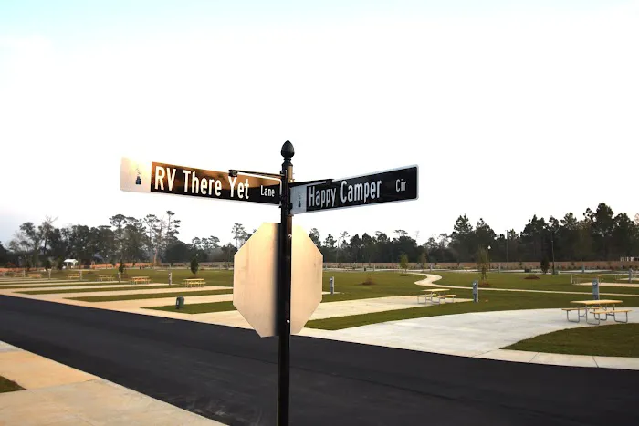 Fairhope Landing RV Resort Picture 3