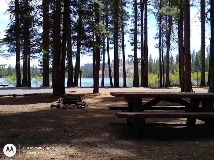 Lone Rock Campground Picture 8