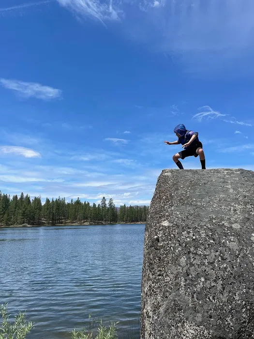 Lone Rock Campground Picture 3