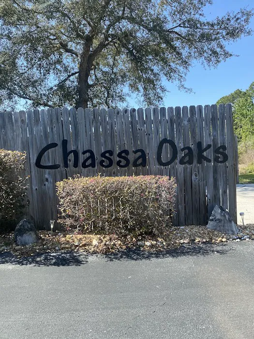 Chassa Oaks RV Resort Picture 5