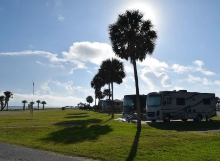 Pelican Roost RV Park