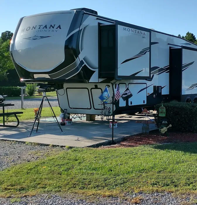 Eagle Hammock RV Park Picture 5