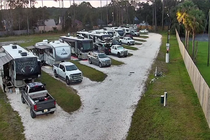 RV Self-Park Picture 2