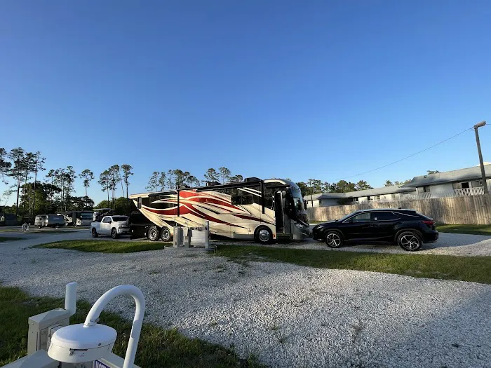 RV Self-Park Picture 5