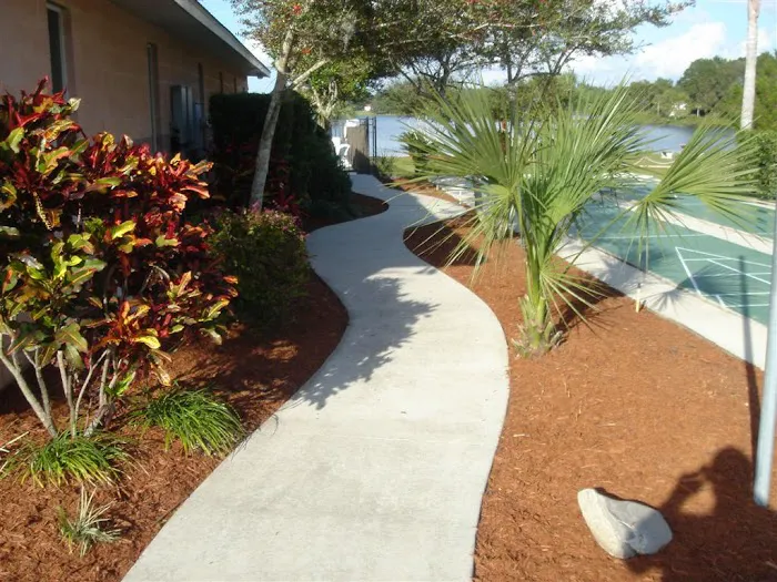 Lakeside Estates Picture 2