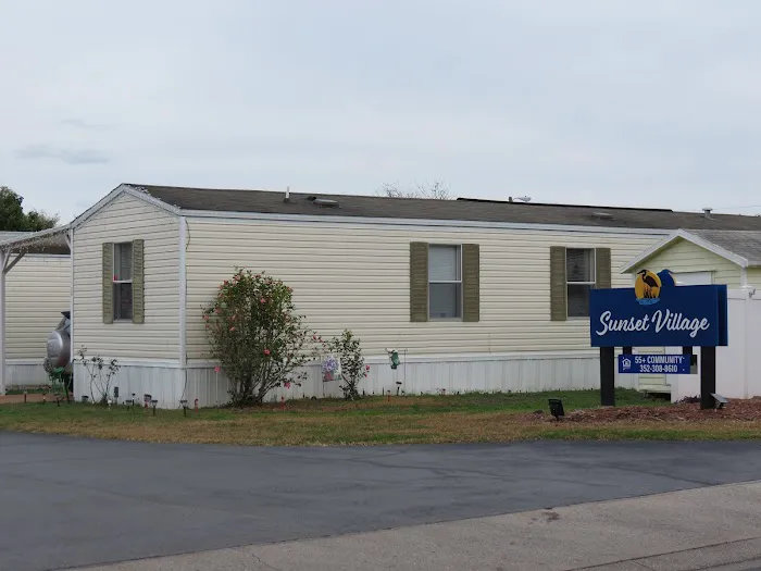 Sunset Village Manufactured Housing Community Picture 2