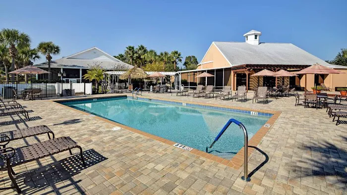 Sunlake Estates Picture 1