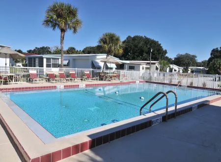 Grand Island Resort