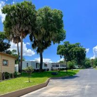 Land O' Lakes Mobile Home Community ico