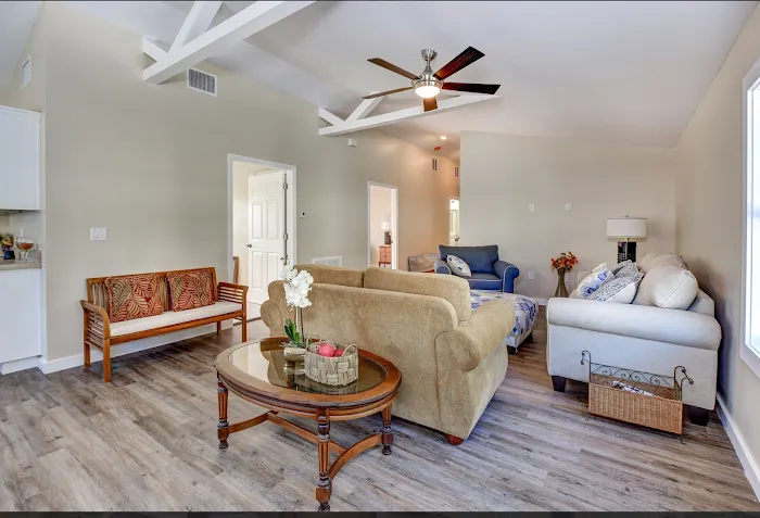 Lake Helen Villa Picture 4