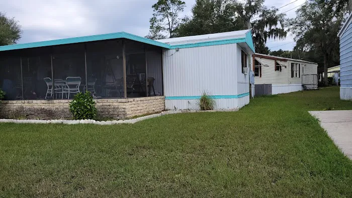Sunshine Mobile Home Park Picture 1