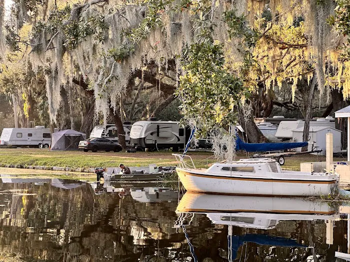 Lakeside Haven RV Park Picture 4