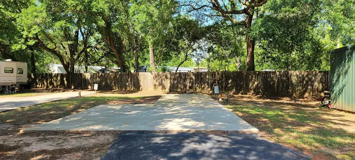Coastal Haven RV Park Picture 4