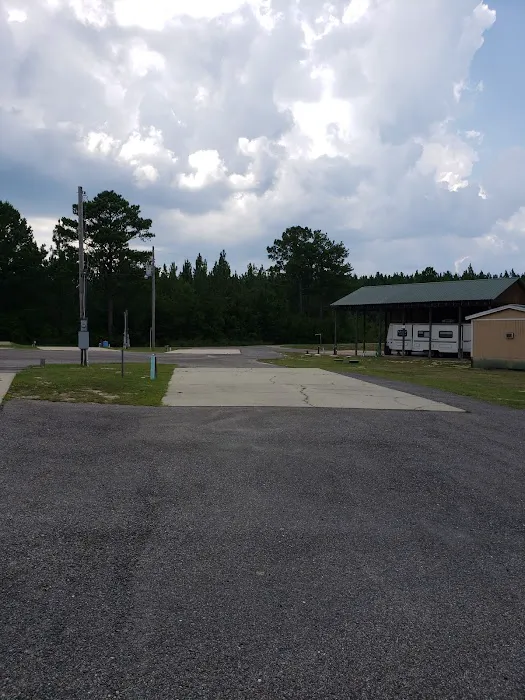 Lake Early R.V Park Picture 9