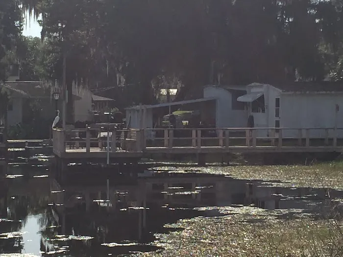 Leeson's Lakeshore MHC Picture 1