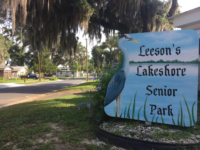 Leeson's Lakeshore MHC Picture 5