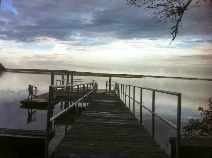 River Oaks Mobile Home Park Picture 6