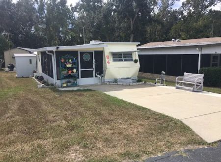 Midway Manor RV Park(55+)