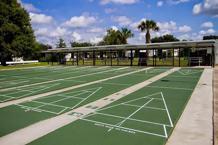 Quail Hollow Mobile Home Park Picture 7