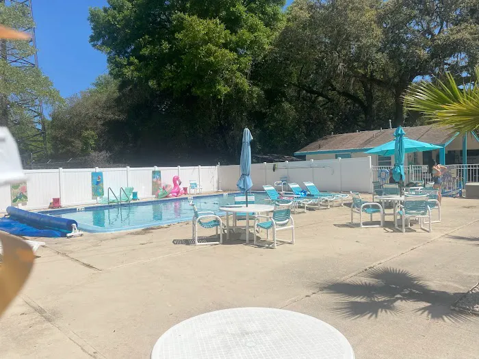 Big Oaks RV Resort Picture 8