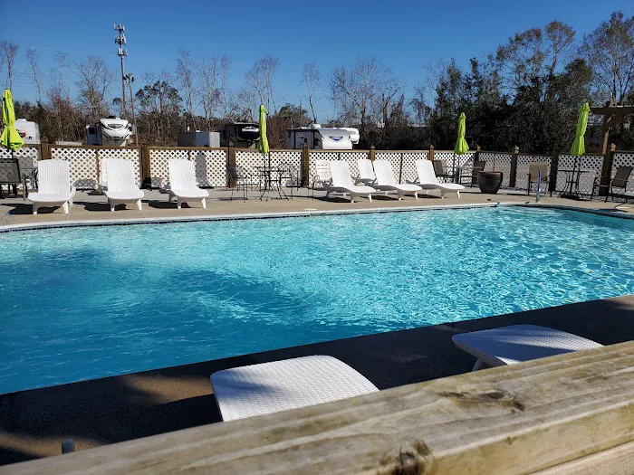 Cajun RV Park Picture 1