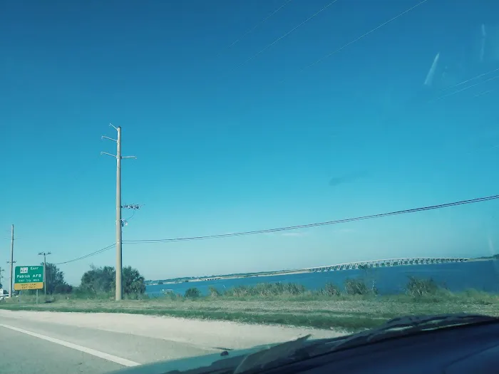 Riverview Picture 9