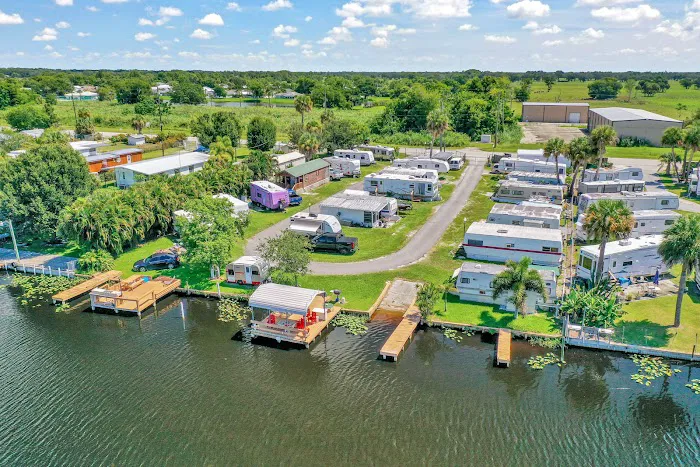 Lakeside Village RV Resort Picture 10