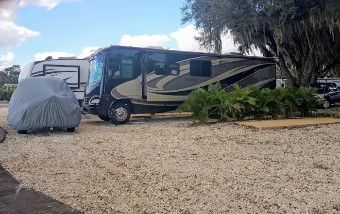 Lake Okeechobee RV Park Picture 8