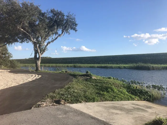 Lake Okeechobee RV Park Picture 6